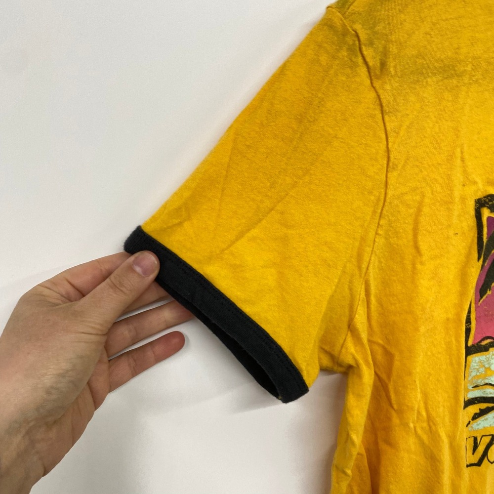 Volcom Palm Tree Graphic Ringer Tee L Yellow Surf Skater Y2K Beach Retro - Picture 2 of 7